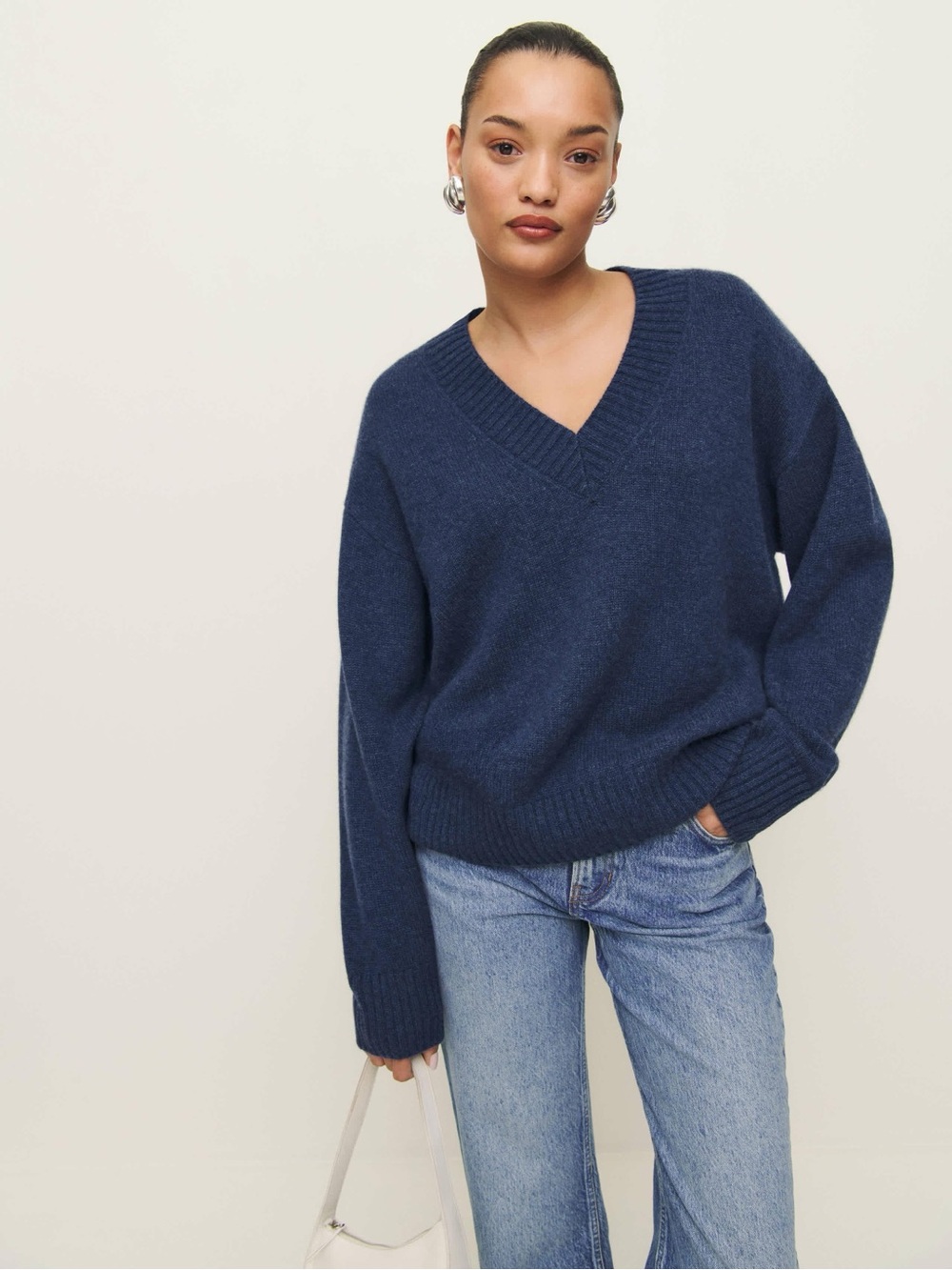 Reformation Jadey cashmere sweater in blue / size m
